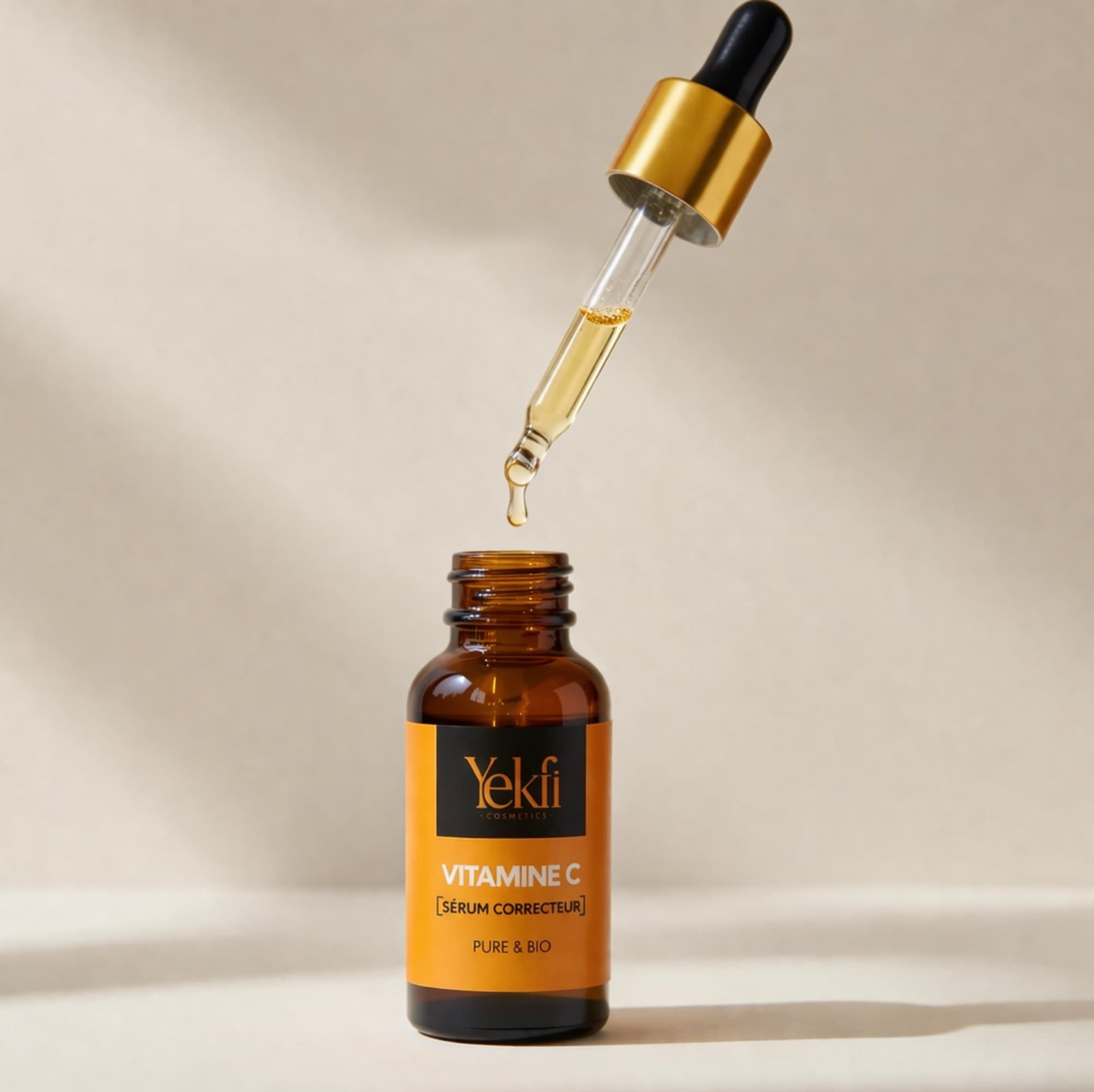 Sérum visage Vitamine C & Acide Hyaluronique – Anti-âge, éclat & hydratation - miniature 2